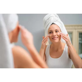 Ceramidy: tajomstvo zdravej pleti, ktoré si zamilovala moderná skincare Ceramidy: tajomstvo zdravej pleti, ktoré si zamilovala moderná skincare