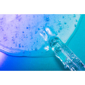 Starostlivosť o pokožku s kyselinou hyaluronovou