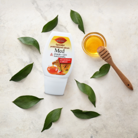 Účinky medu, koenzýmu Q10 a materskej kašičky na našu pokožku